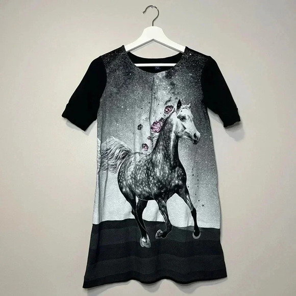 GAP Short  Sleeve Horse Print T-Shirt Dress - Picture 1 of 8